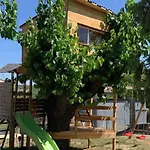 Grande Maison 8 Pers - Jardin 1600m2 -petanque - Calme * Les Fumades-Les Bains
