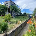 Grande Maison 8 Pers - Jardin 1600m2 -petanque - Calme Casa de Férias Les Fumades-Les Bains