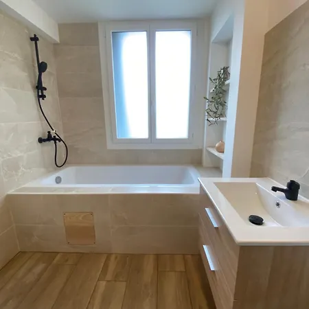 Casa vacanze Maison De Village Independante Avec Grand Jardin Les Fumades-Les Bains