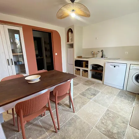 Grande Maison 8 Pers - Jardin 1600m2 -petanque - Calme Vakantiehuis Les Fumades-Les Bains