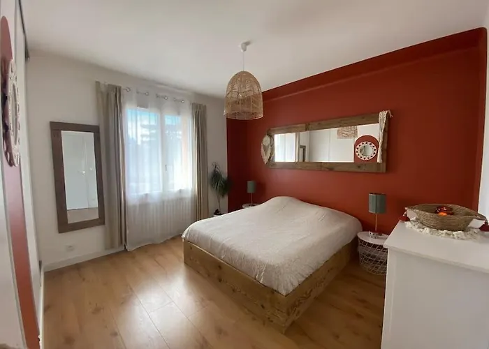 Vakantiehuis Grande Maison 8 Pers - Jardin 1600m2 -petanque - Calme *